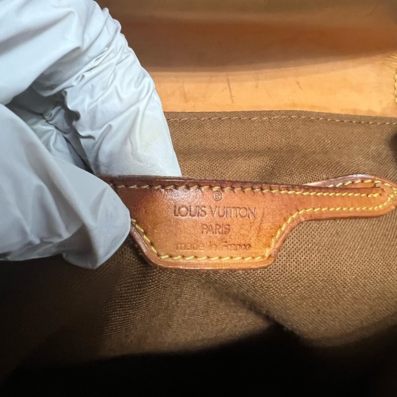 LV Limited Damier Backpack- TH0927 Arlucan 100th Anniversary - Picture 4 of 15